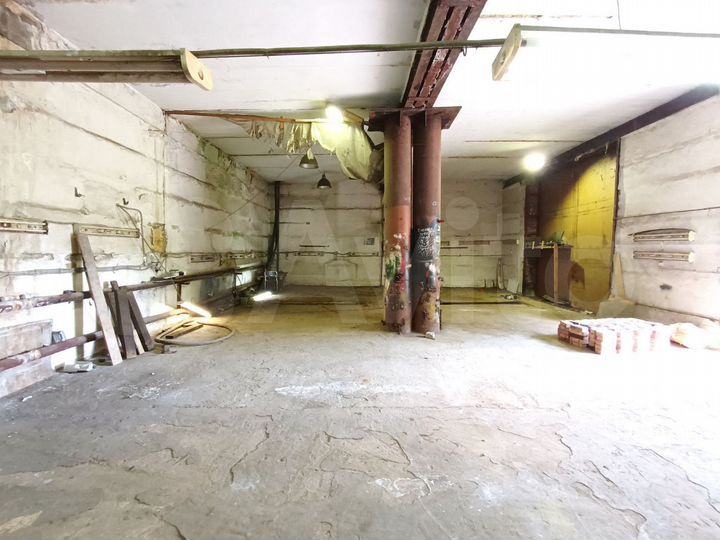 Производство, 210 м²