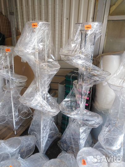 Подставка для цветов напольная металлическая