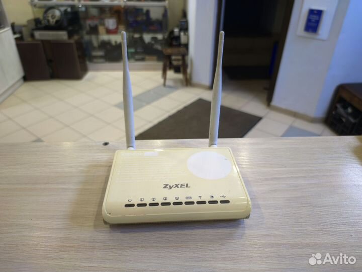 Роутер zyxel Keenetic Giga