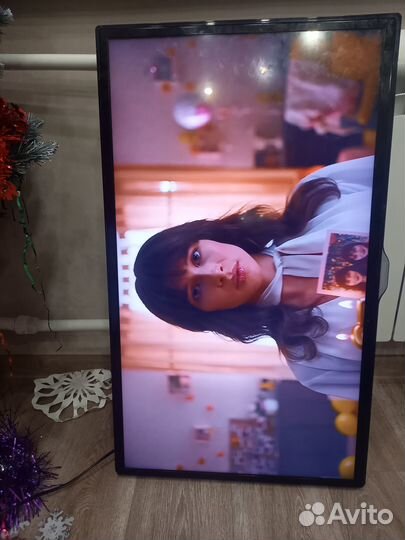 Разбор Samsung UE32ES5557K