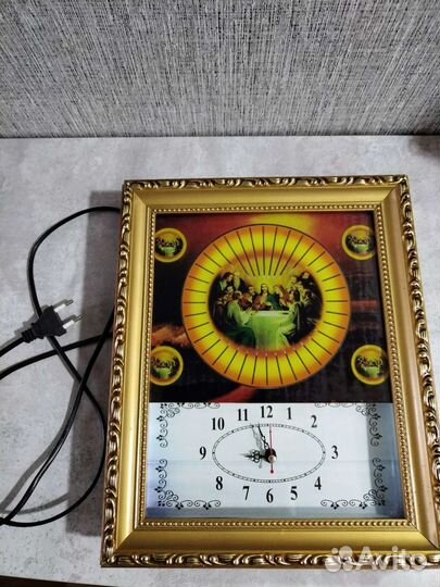 Часы настенные