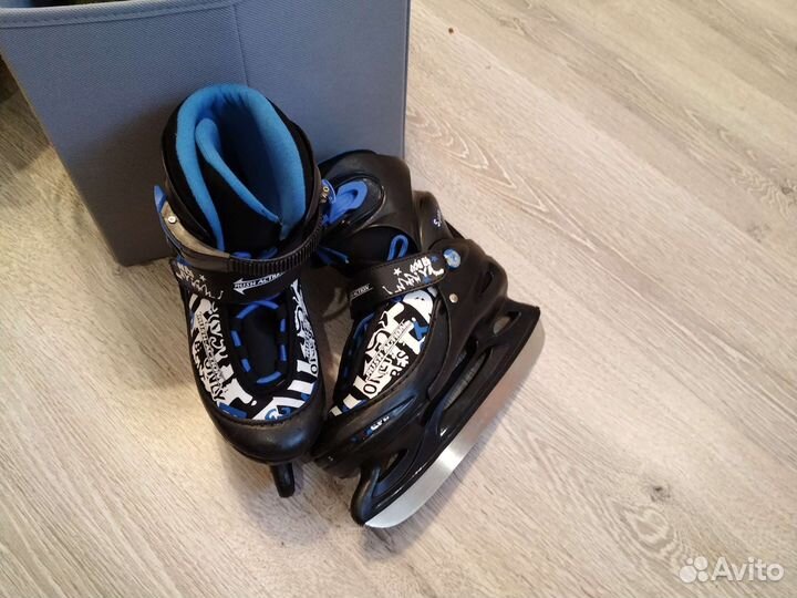 Коньки хоккейные