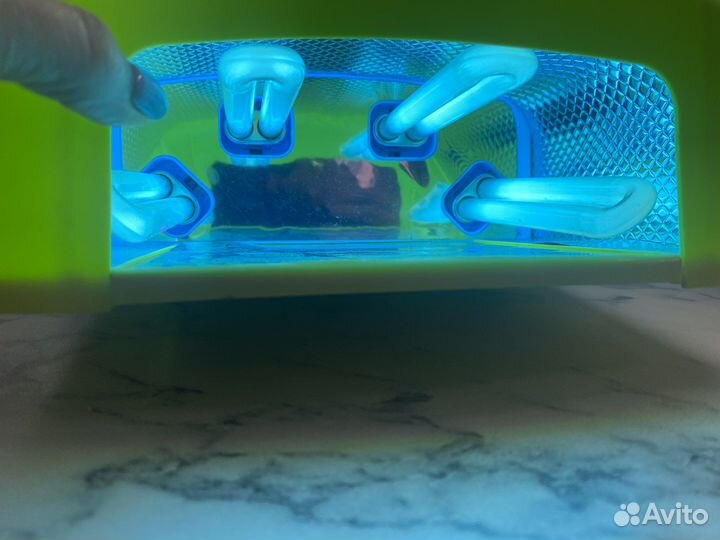 Уф лампа для ногтей