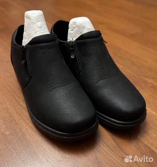 Полуботинки женские 39 размер