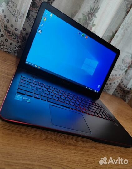 Игровой ноутбук asus