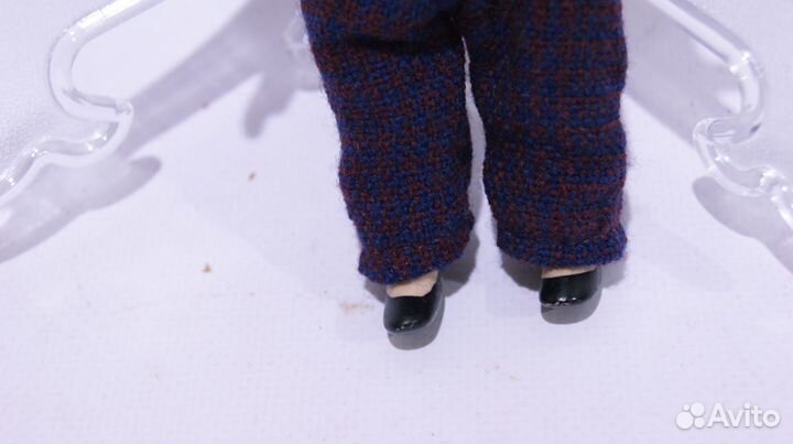 Кукла фарфоровая: 1:12 Европа