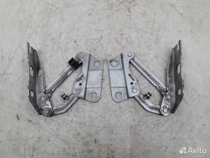 Петли капота комплект Mercedes X164 A2518800128