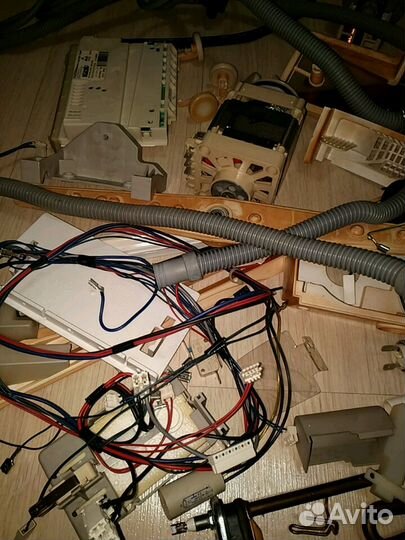 Electrolux ESF2410 на запчасти