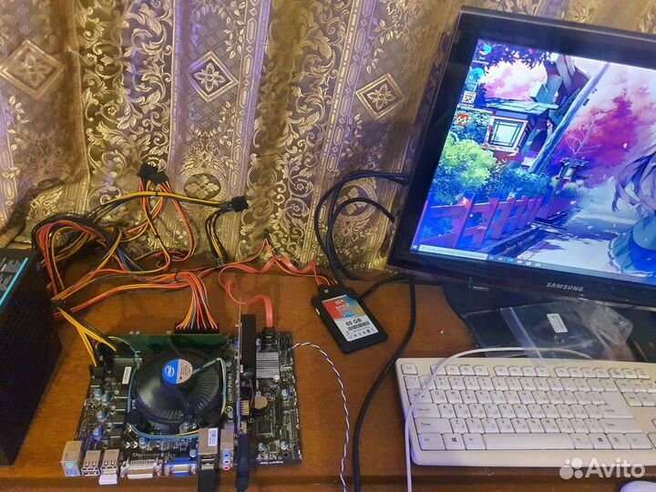 Материнская плата Msi H61M-P31/W8 lga1155