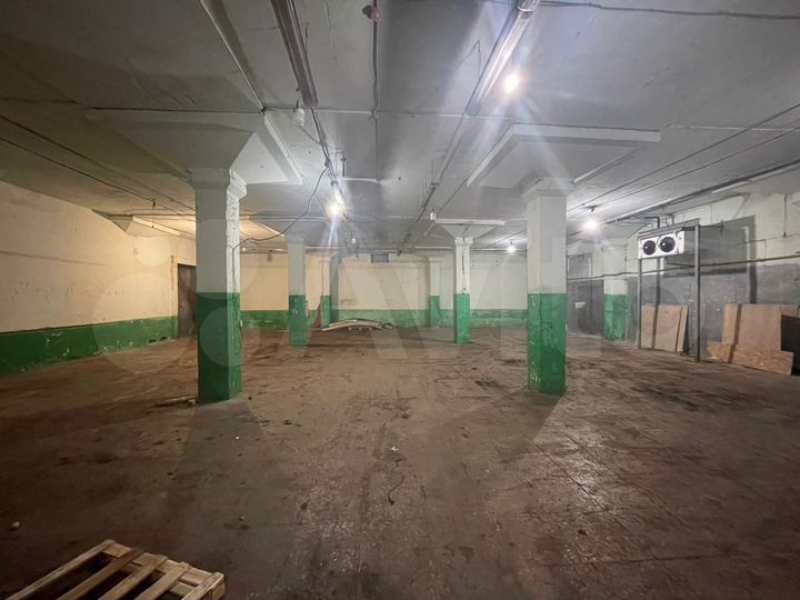 Холодильная камера, 300 м²