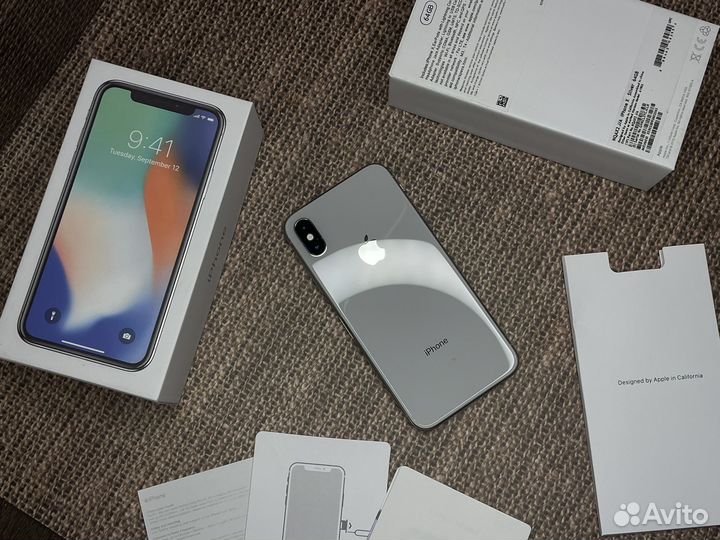 iPhone X, 64 ГБ
