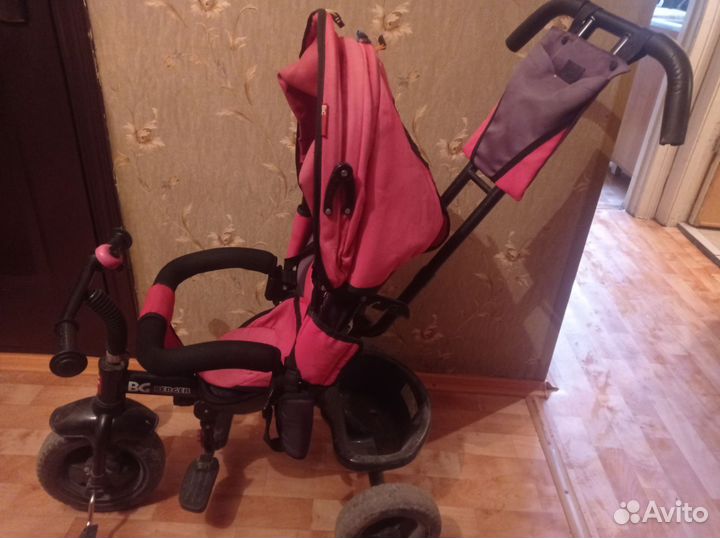 Детский велосипед с ручкой