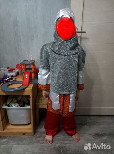 Костюм карнавальный