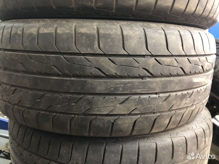 Toyo DRB 225/55 R17