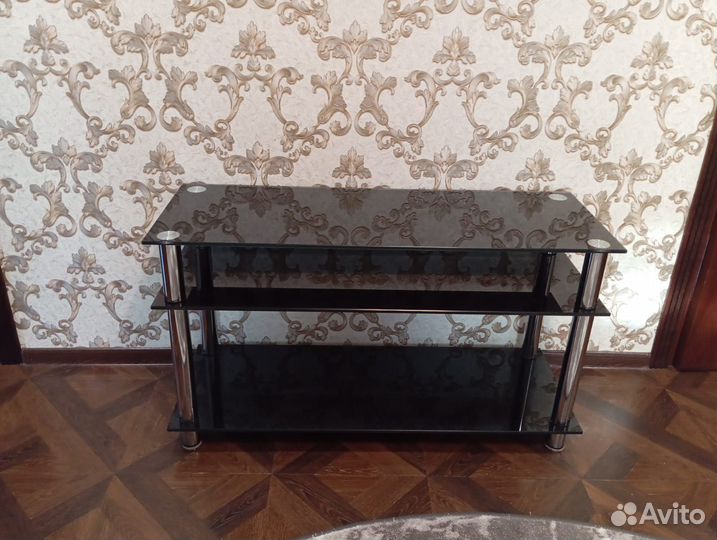 Тумба под телевизор