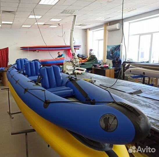 Трёхместная Байдарка