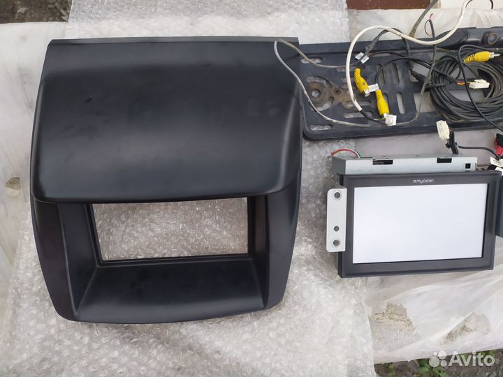 Продам штатную автомагнитолу l200 pajero sport 2