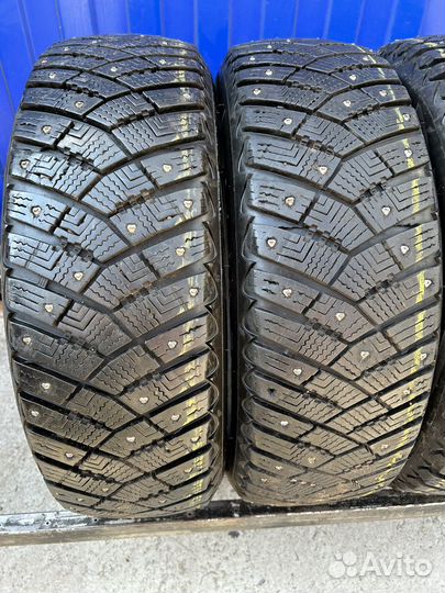Goodyear Ultragrip Ice Arctic 185/65 R15