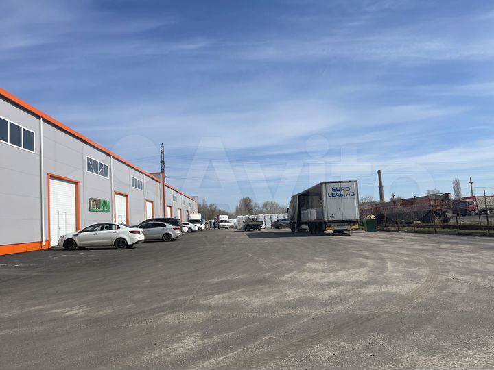 Производственно-складской комплекс, 8000 м²