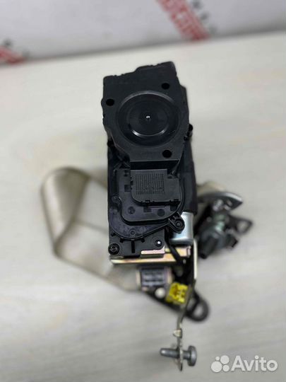 Ремень безопасности передний правый Mercedes SL R2