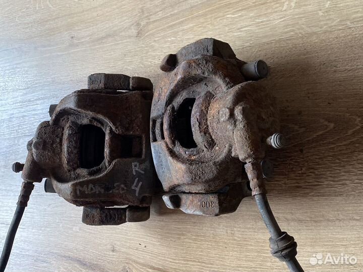 Ford mondeo 4 передние суппорта L-R