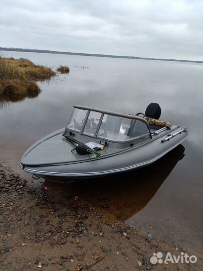 Лодка алюминиевая