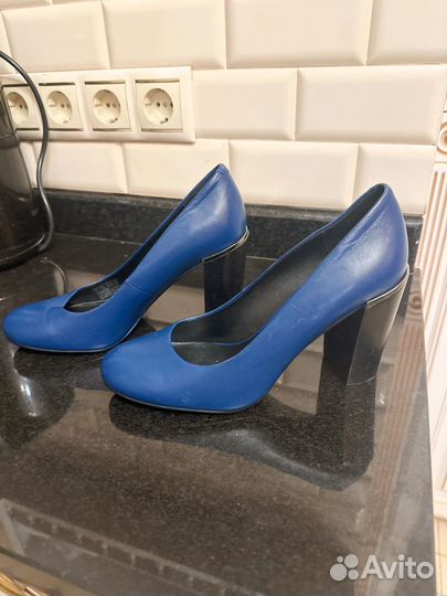 Туфли женские 37 размер calvin Clein Jians