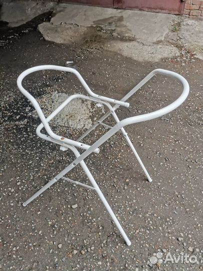 Ванночка с подставкой детская