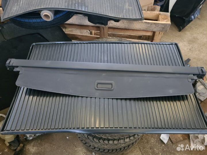 Шторка багажника Volvo Xc90 2016