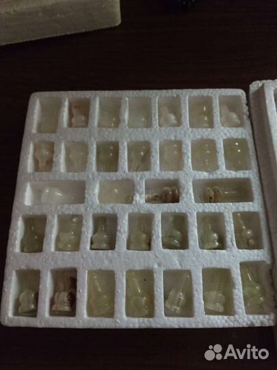 Шахматы ручной работы новые, из натурального камня