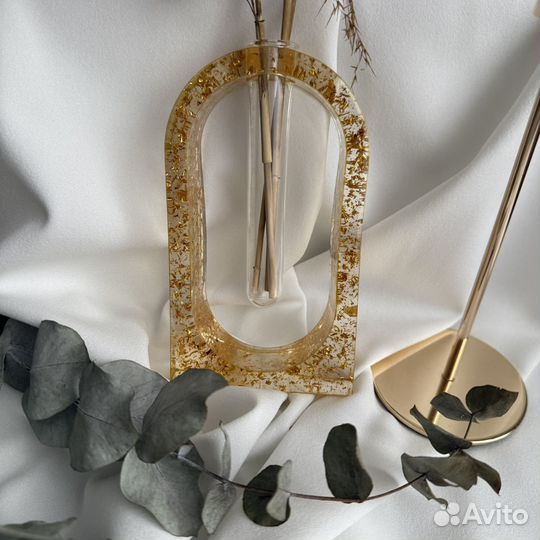 Ваза декоративная из эпоксидной смолы