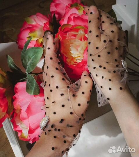 Перчатки из фатина