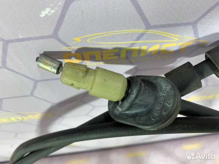 Трос ручника передний Mercedes Clk-Class W208