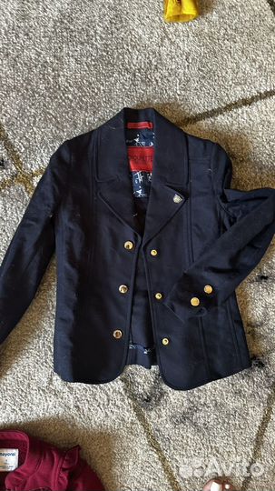 Школьная форма для девочки,куртки,пиджаки,одежда