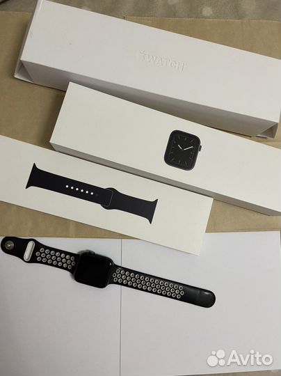 Смарт-часы Apple watch 5 серии 44 мм