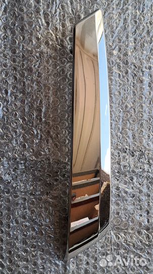 Молдинг решетки радиатора Toyota Land Cruiser Prad