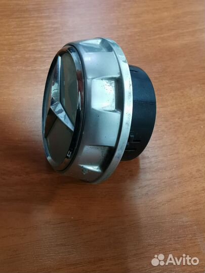 Крышка ступицы колеса