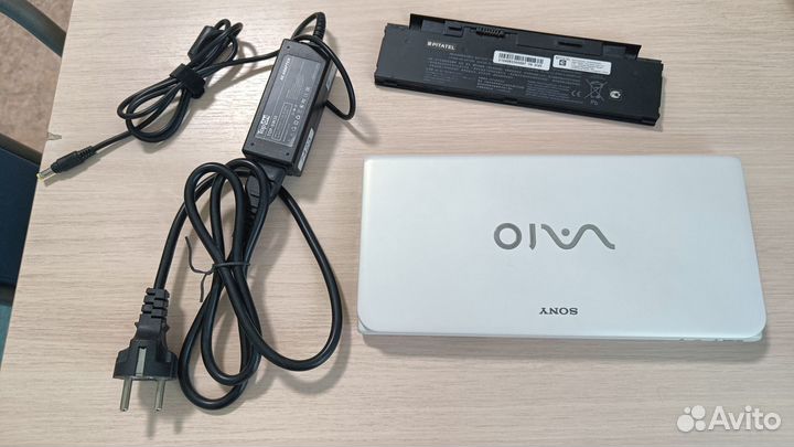 Sony vaio vpcp11S1r