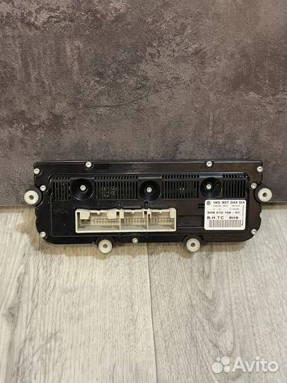 1K0907044DA VAG Блок управления климатом