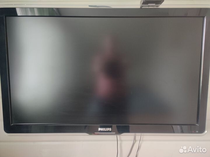 Телевизор philips 42PFL7613D/12 Ambilight