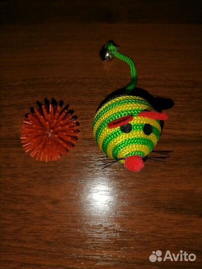 Игрушки для животных