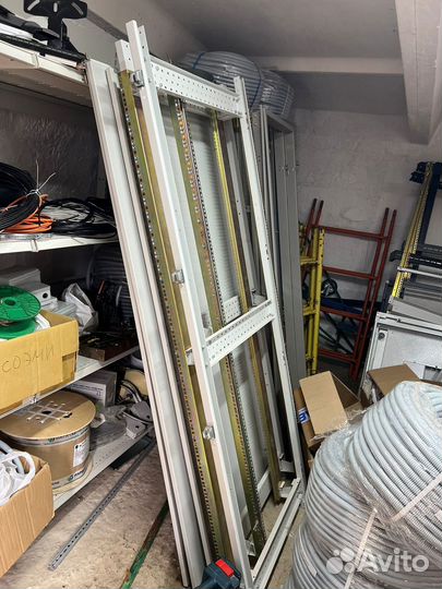 Серверный шкаф