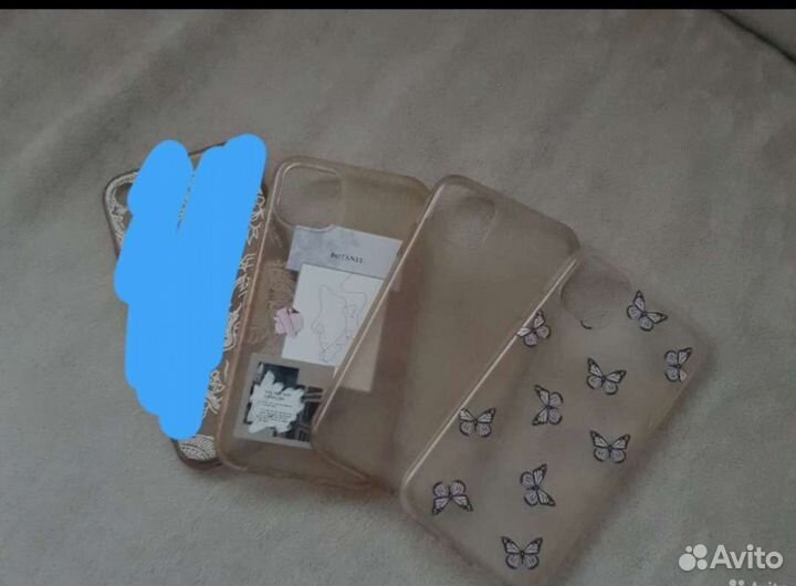 Чехлы на телефон