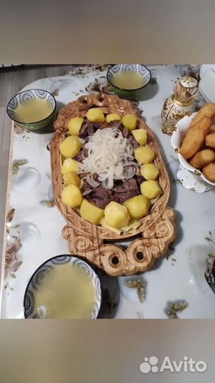 Астау - поднос деревянный, с казахским орнаментом