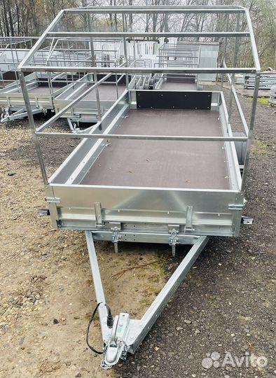 Самосвальный прицеп Трейлер 3.5х1.5 м без каркаса