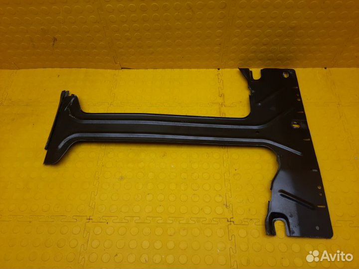 Кронштейн аккумулятора Ford Tourneo Custom M1 LRF