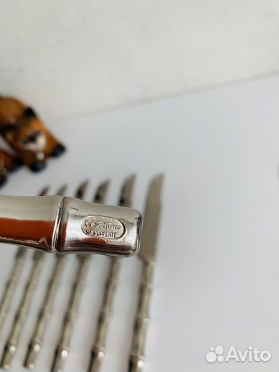 Набор десертных ножей и лопатка для торта