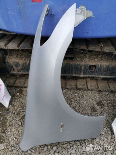 Крыло переднее правое Nissan Skyline V36