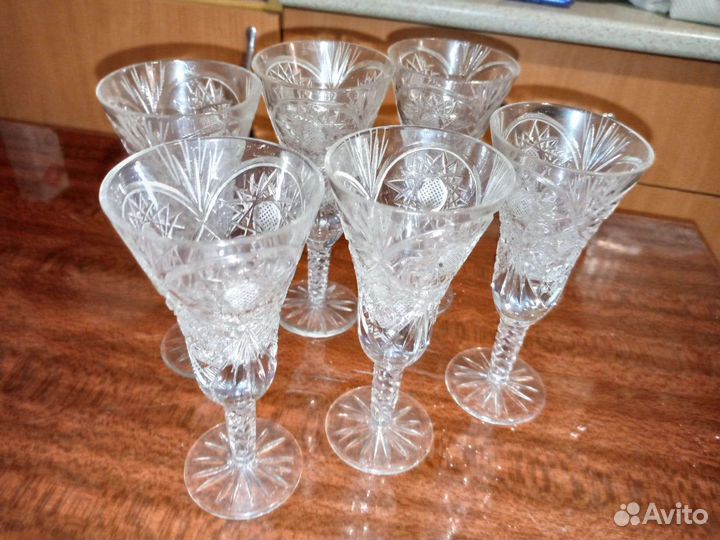 Хрустальные рюмки на ножке СССР