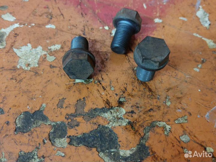 Болт маховика АКПП mitsubishi 6g72